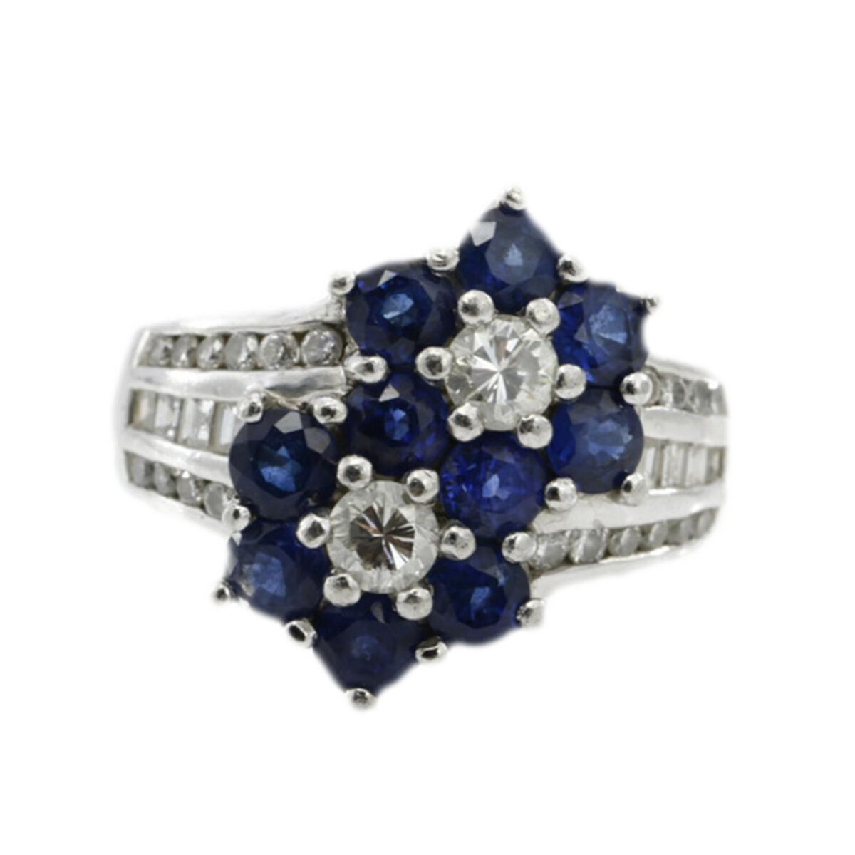 サファイア　リング 2.2ct×ダイヤ0.7ct