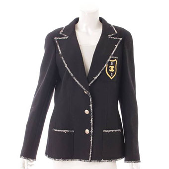 シャネル 05C エンブレム ツイード ジャケット ブラック P24952