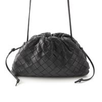 ボッテガヴェネタ BOTTEGAVENETA レザー イントレチャート ショルダーバッグ B10046603N ブラック