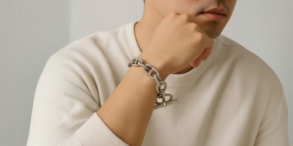【VINTAGE TIFFANY】90s シルバージュエリーが熱い!|相場動向と人気の理由