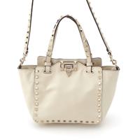 ヴァレンティノ VALENTINO ロックスタッズ  レザー