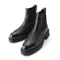 シャネル CHANEL 23A マトラッセ レザー