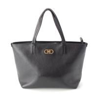 サルヴァトーレフェラガモ Salvatore Ferragamo レザー ガンチーニ