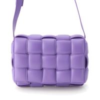 ボッテガヴェネタ BOTTEGAVENETA イントレチャート パデッド カセット