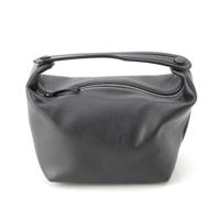 ザロウ THE ROW LES BAINS