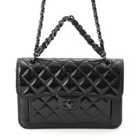 シャネル CHANEL マトラッセ シャイニーカーフレザー ココマーク