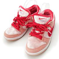 ナイキエスビー NIKE SB ストレンジラブ ダンク